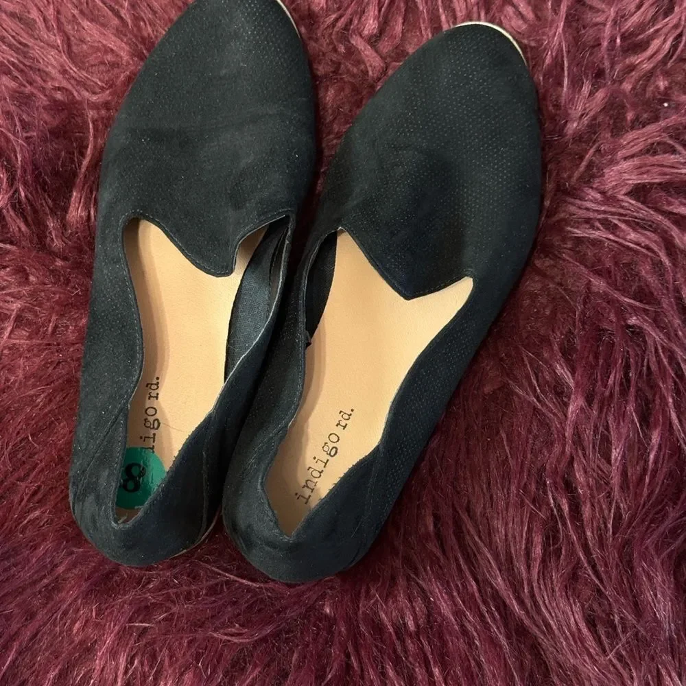 Indigord. Black Slip-On Women's Shoes Sz‎ 8